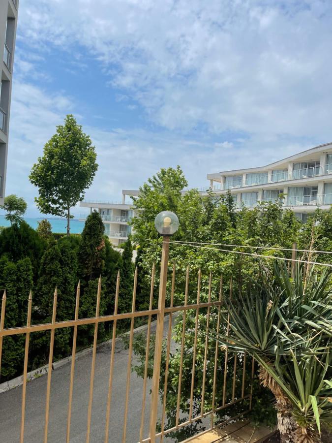 Le Premiere Randevu Apartment Sveti Vlas Exterior photo