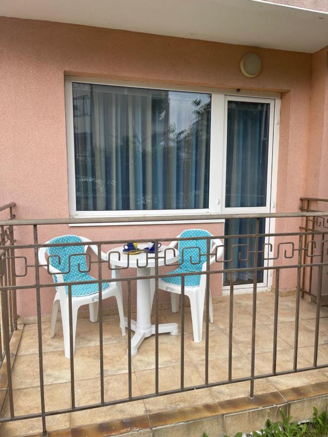 Le Premiere Randevu Apartment Sveti Vlas Exterior photo