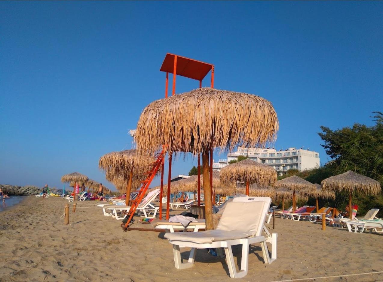 Le Premiere Randevu Apartment Sveti Vlas Exterior photo