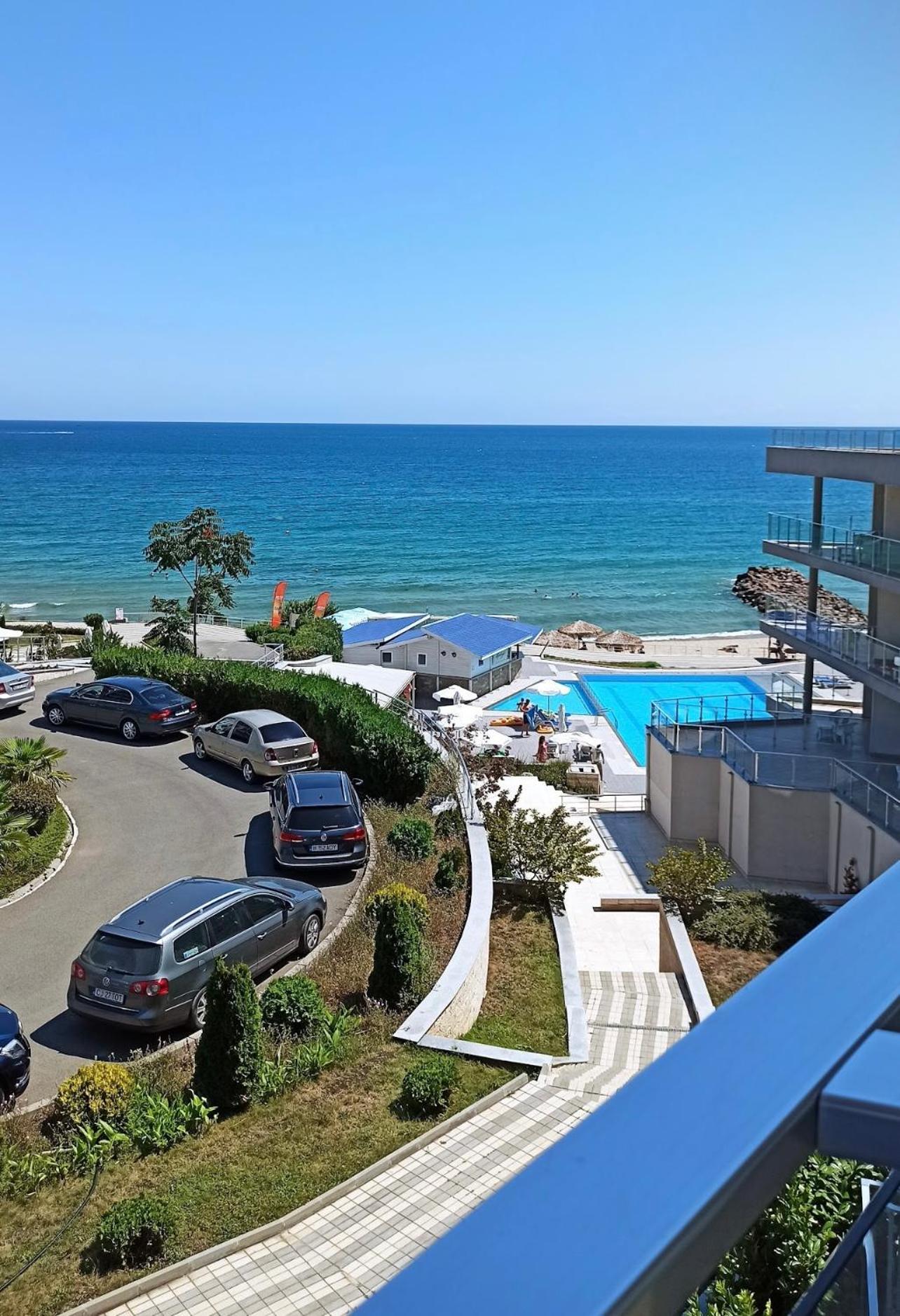 Le Premiere Randevu Apartment Sveti Vlas Exterior photo